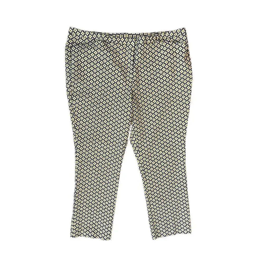 Worthington Womens Size 18 Cropped Dress Pants Capri Stretch White Navy Blue